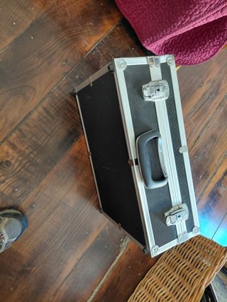Amplificador McGregor MS100 con maletín