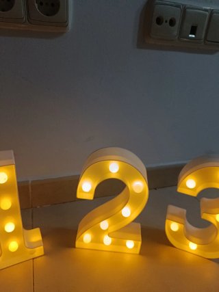 Lámpara Número y letras Decorativo 0,1,23,M,S,RAOY