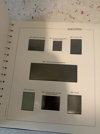 Álbum de sellos vacío