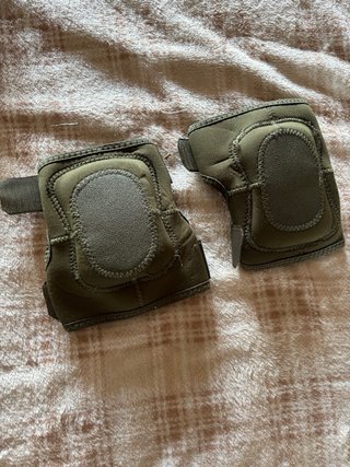 Set ginocchiere e gomitiere verdi