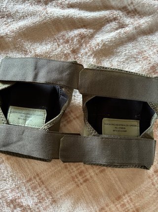 Set ginocchiere e gomitiere verdi