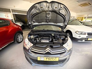 Citroen C4 2014 / Garantia Mecanica / Financiamos