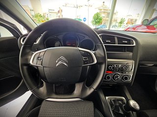 Citroen C4 2014 / Garantia Mecanica / Financiamos