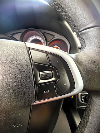 Citroen C4 2014 / Garantia Mecanica / Financiamos