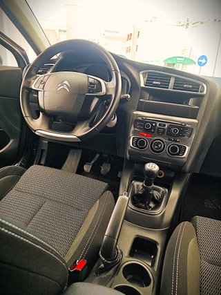 Citroen C4 2014 / Garantia Mecanica / Financiamos
