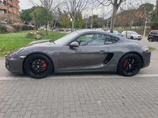 Porsche Cayman 2015
