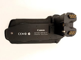 Impugnatura Batteria Canon BG-E7 Originale EOS 7D