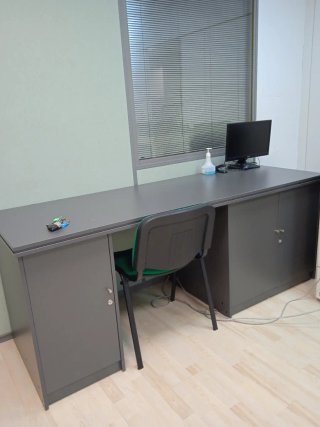 Mesa oficina con almacenaje + Silla