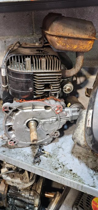 Motor Kawasaki 12.5 HP Toro FB460V