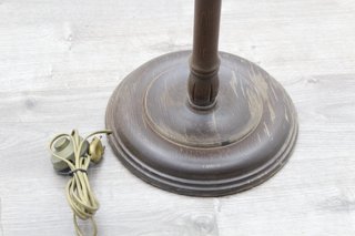 Lámpara de pie C1132 con mesa