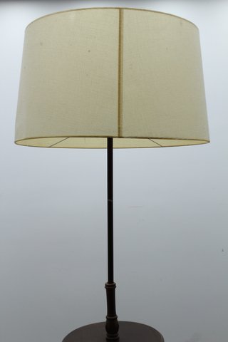 Lámpara de pie C1132 con mesa