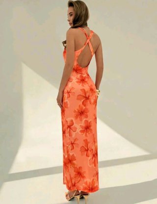 Vestido y pendientes florales naranja