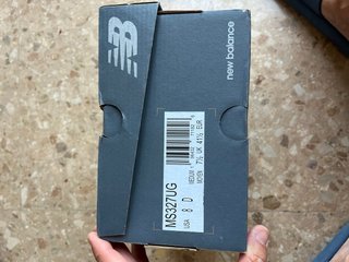 Zapatillas New Balance Talla 41.5 Beige/Rojo