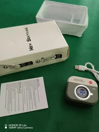 Auricolari Bluetooth KFG con display