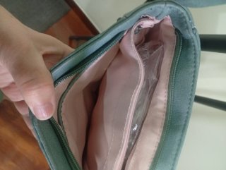 Bolso bandolera azul con flecos