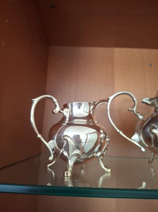 Juego de té de metal