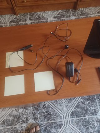 Aspecta TV Pequeña con Reproductor CD/USB