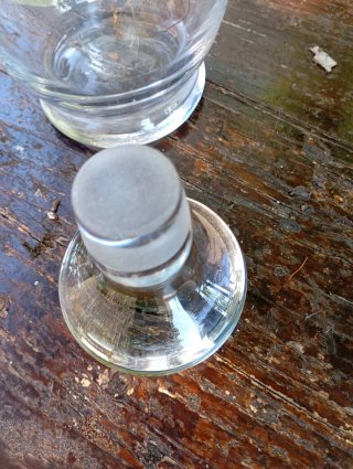 Decantador de vino o licorera