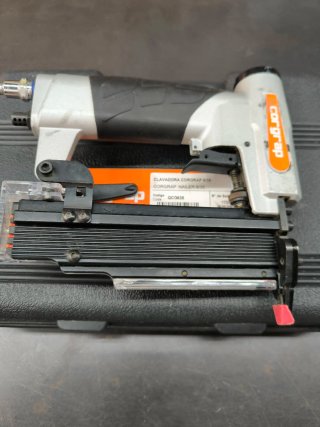 Clavadora Neumática Corgrap 6/35