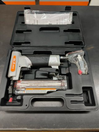 Clavadora Neumática Corgrap 6/35
