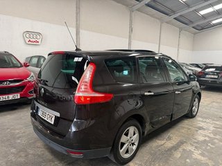 Renault Grand Scenic 1.5 dCi 105 Famili Edition 7plz 5p