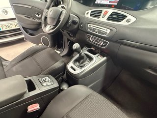 Renault Grand Scenic 1.5 dCi 105 Famili Edition 7plz 5p