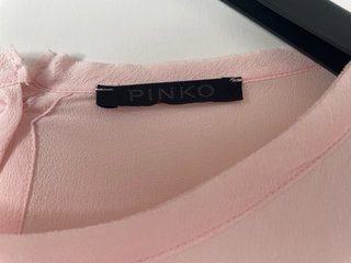 Vestido de seda rosa y naranja