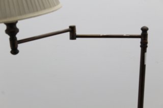 Lámpara de pie C1039
