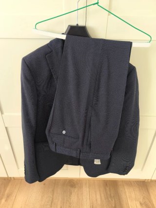 Traje Zara Azul Marino Hombre