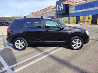 Nissan Qashqai+2 2010