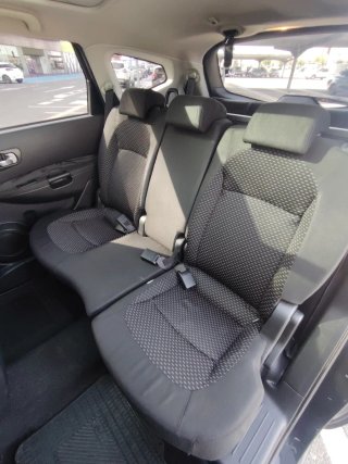 Nissan Qashqai+2 2010