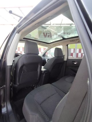 Nissan Qashqai+2 2010