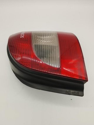 7700428055 piloto tras der renault scenic 3861