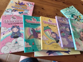 Colección unicornia, libro lettering y mas