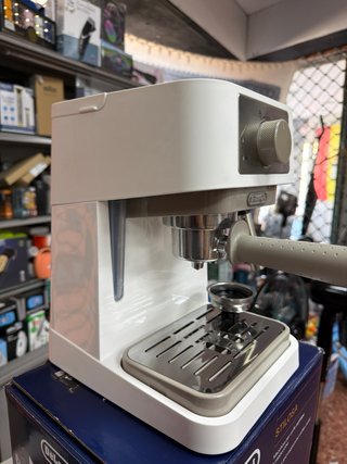 Cafetera DeLonghi Stilosa EC260.W