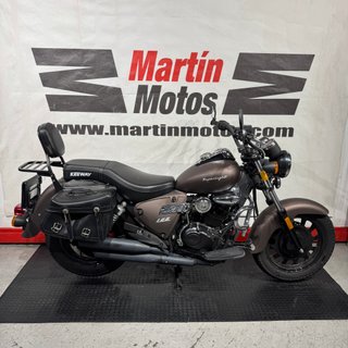 KEEWAY Superlight 125