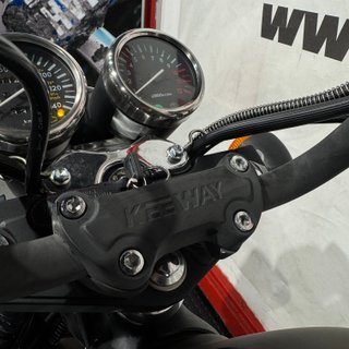 KEEWAY Superlight 125