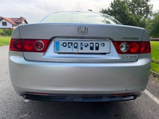Honda Accord 2004