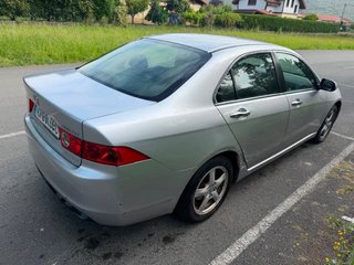 Honda Accord 2004