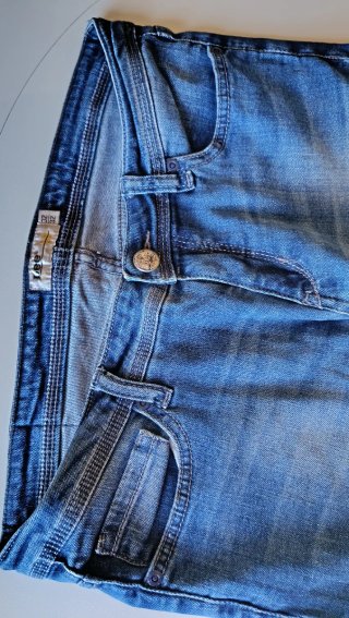Vaqueros Lee Rectos Talla 38