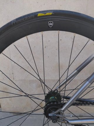 Bicicleta Fixie Pole&bike CMNDR Blanca