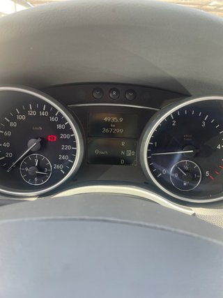 Mercedes-Benz ML 320