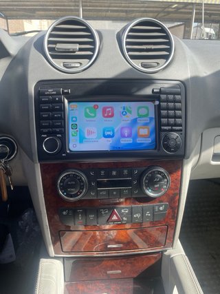 Mercedes-Benz ML 320
