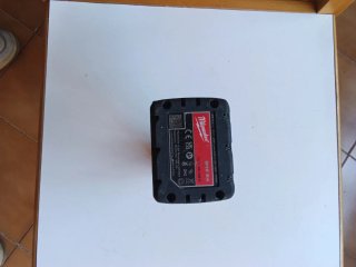 BATERÍA MILWAUKEE M-12 4,0 AH