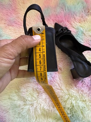 Zapatos Slingback Lefties Negros Cadena