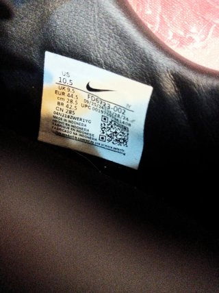 Botas de Fútbol Nike Talla 44.5 Negras