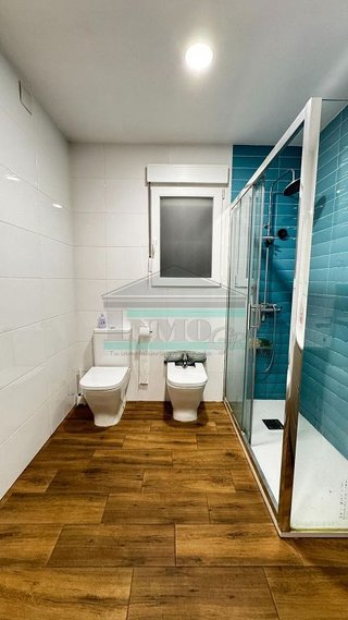 Casa adosada en venta en Albolote