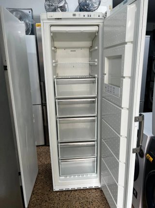 Congelador Vertical Bosch No Frost