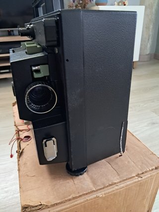 Proyector Super 8 Elmo ST-800
