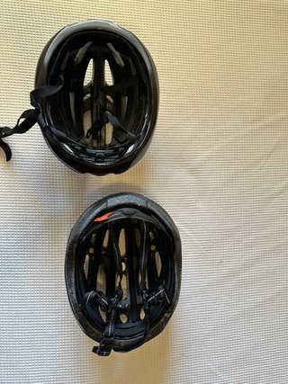 Dos cascos adulto